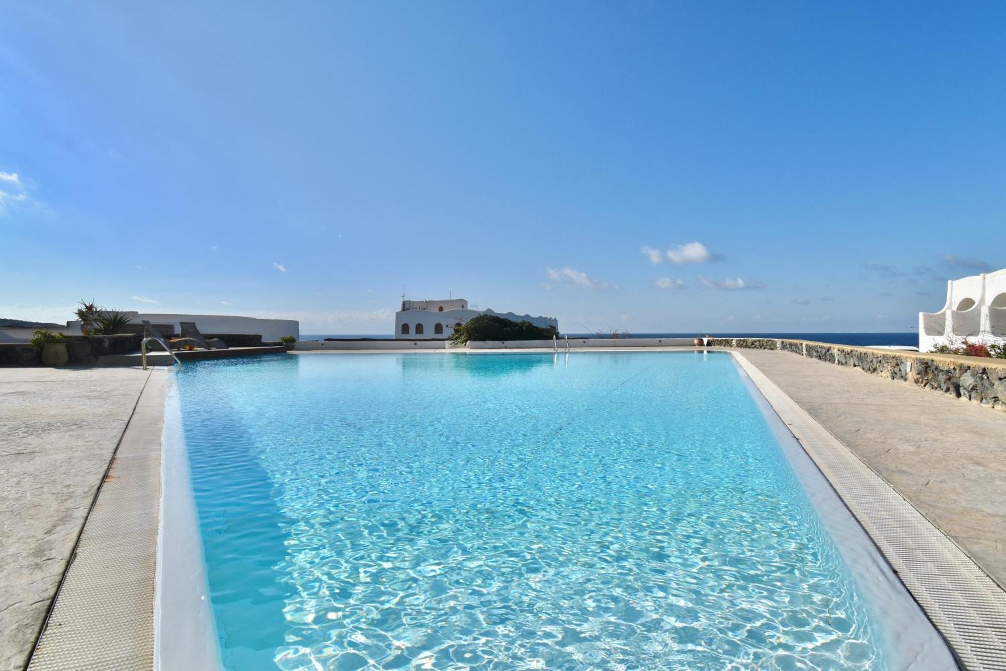 Cossyra Hotel Madonna Delle Grazie Exterior photo